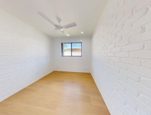 Newly renovated, Great Location image 7