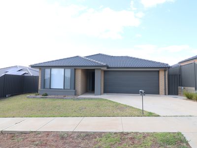 13 Wallaby Road, Seymour