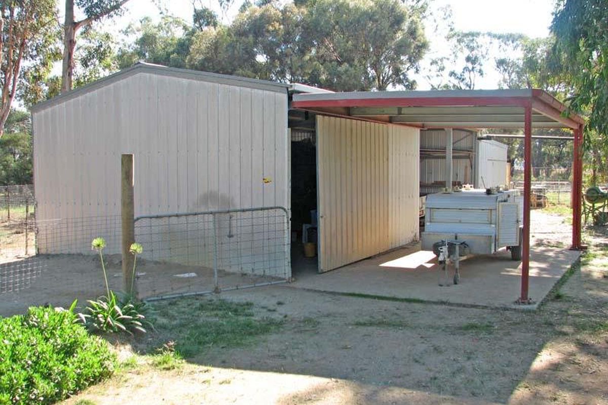 2460 Echuca Mooroopna Road, St Germains