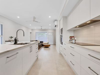 207a Greenslopes Street, Edge Hill