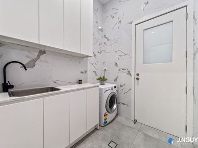 102 & 102a Kalang Road, Edensor Park