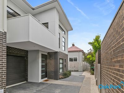 2 / 110 Blyth Street, Brunswick