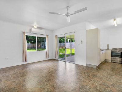 67 BARNARD DRIVE, Mount Sheridan