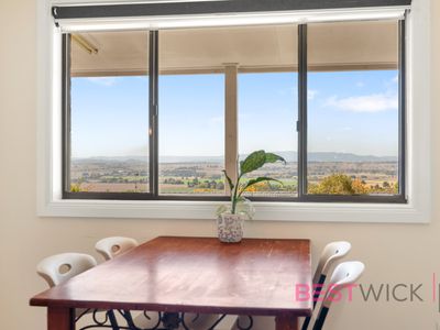 15 Beavis Place, Llanarth