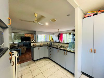 6 Davies Street, Richmond Hill