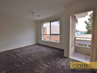 2 / 618 BLACKBURN ROAD, Glen Waverley