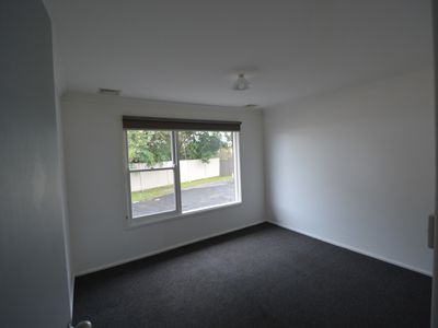 6 / 21 Terry Avenue, Warilla