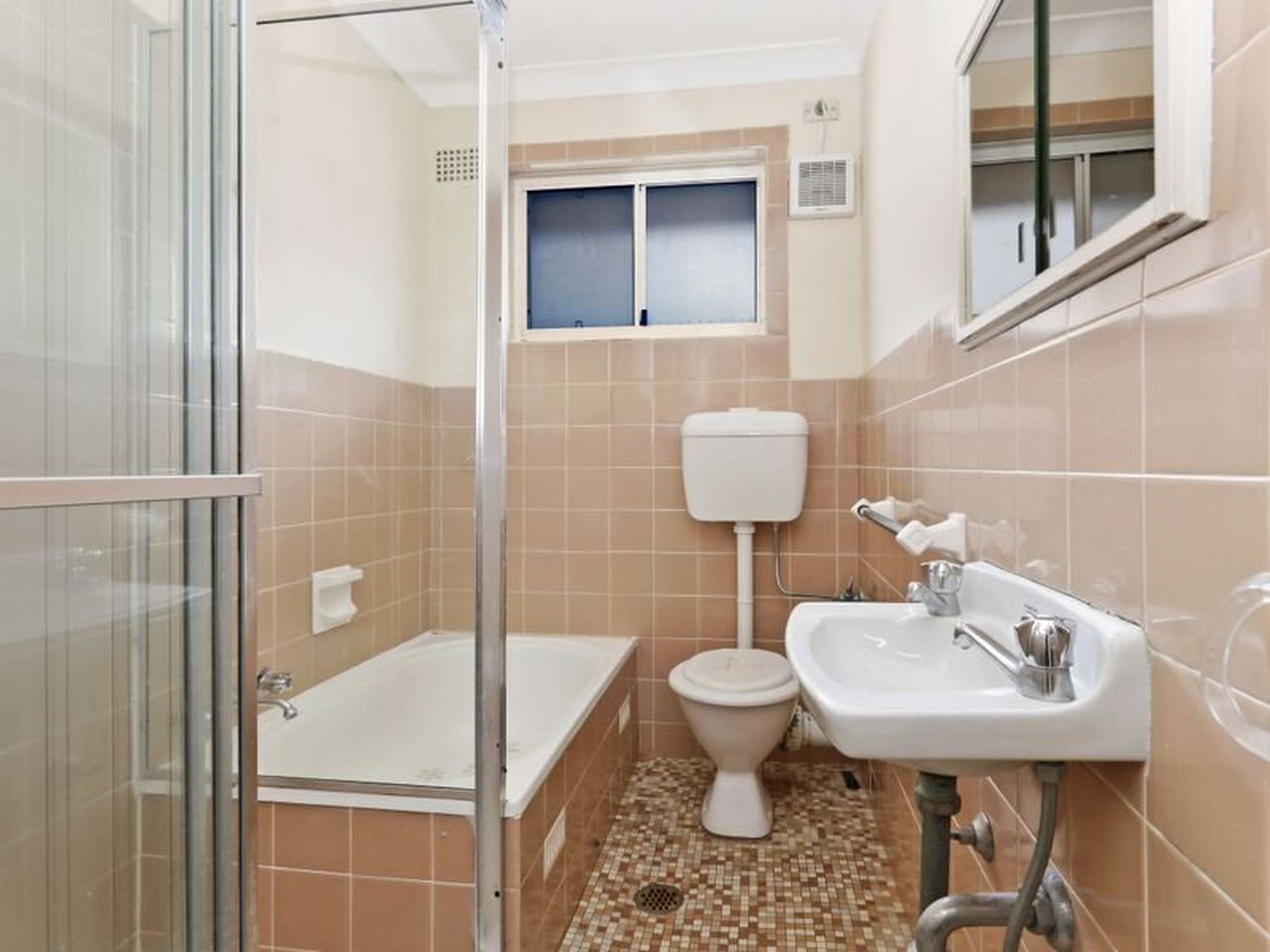 11 / 82-84 Houston Road, Kingsford