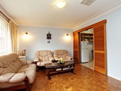48 Mascot Drive, Eastlakes