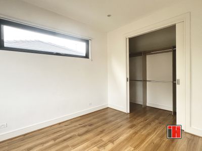 2 / 10 Ronald Avenue, Bulleen