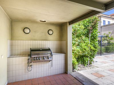 39 / 228 James Street, Northbridge