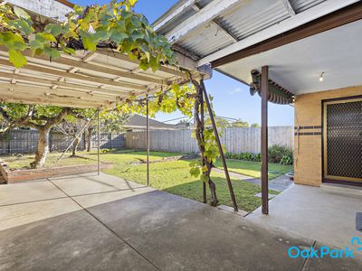 27 Cosmos Street, Glenroy