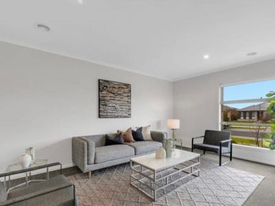 33 Pear Street, Wyndham Vale