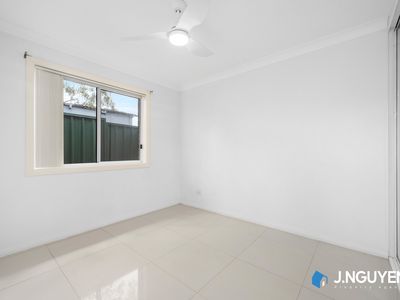 62 & 62A Sadleir Avenue, Sadleir