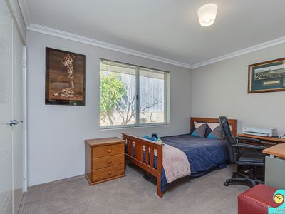 6 Jetty Loop, Yanchep