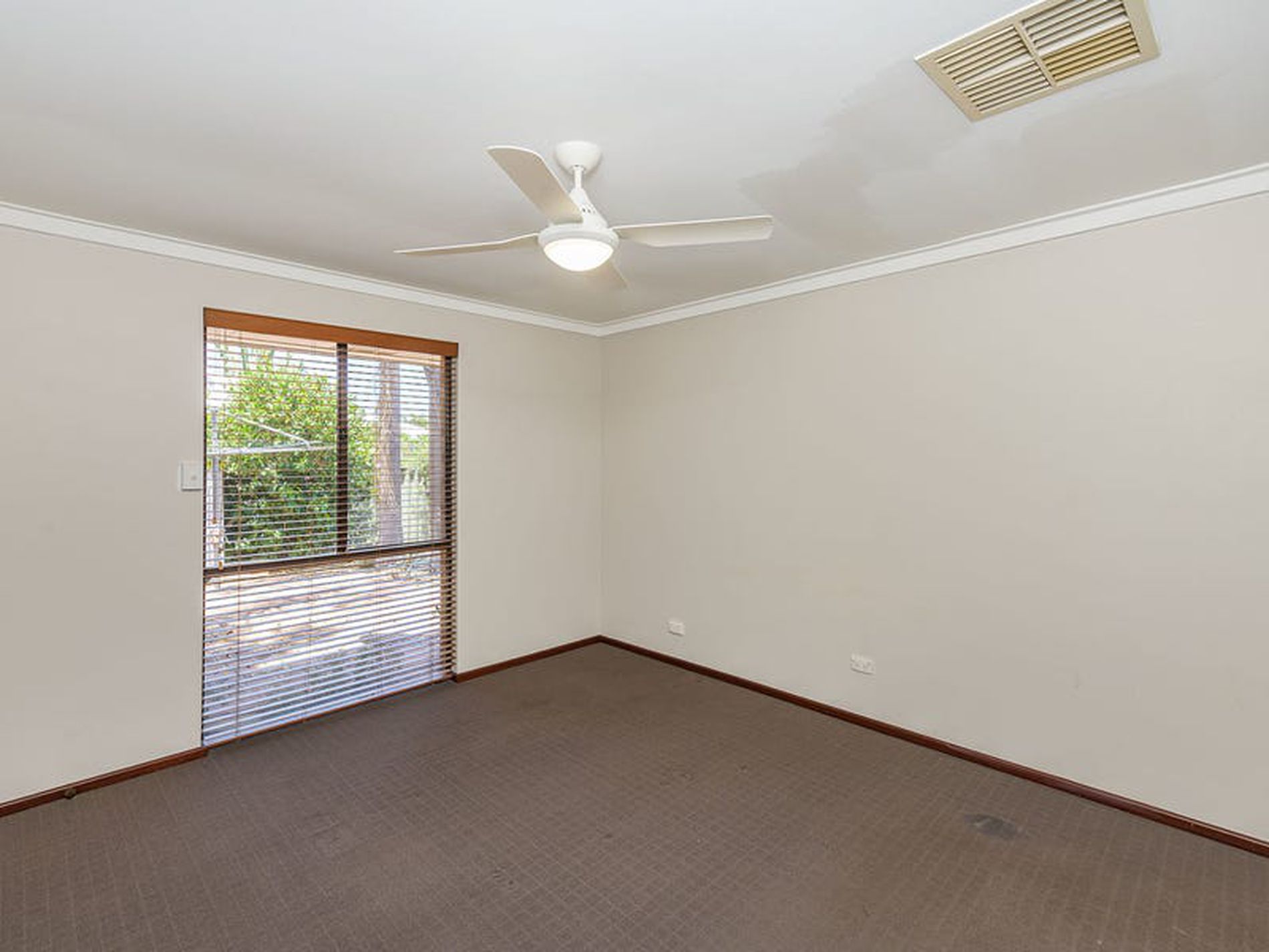 144 Warwick Road, Duncraig