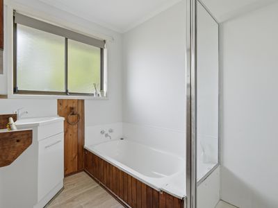 38 Reservoir Road, Rocherlea