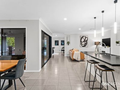 27 Scoparia Drive, Brookwater