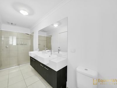 53 Hirata Boulevard, Wyndham Vale