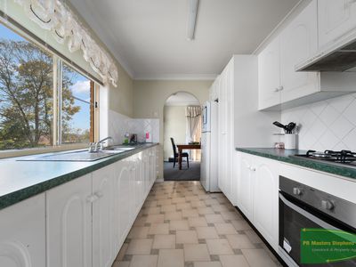 4 Finley Close, Windradyne