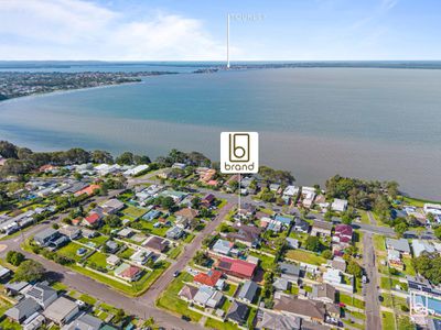 2 Row Street, Wyongah