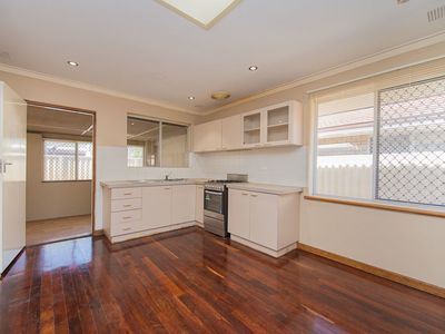 16 Tonbridge Way, Morley