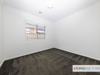 14 Adelong Street, Werribee