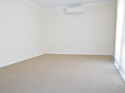 2/43 Weaponess Road, Scarborough