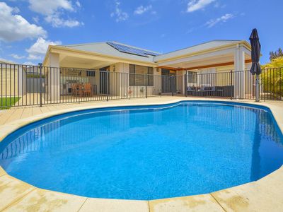 14 Stowe Link, Aveley