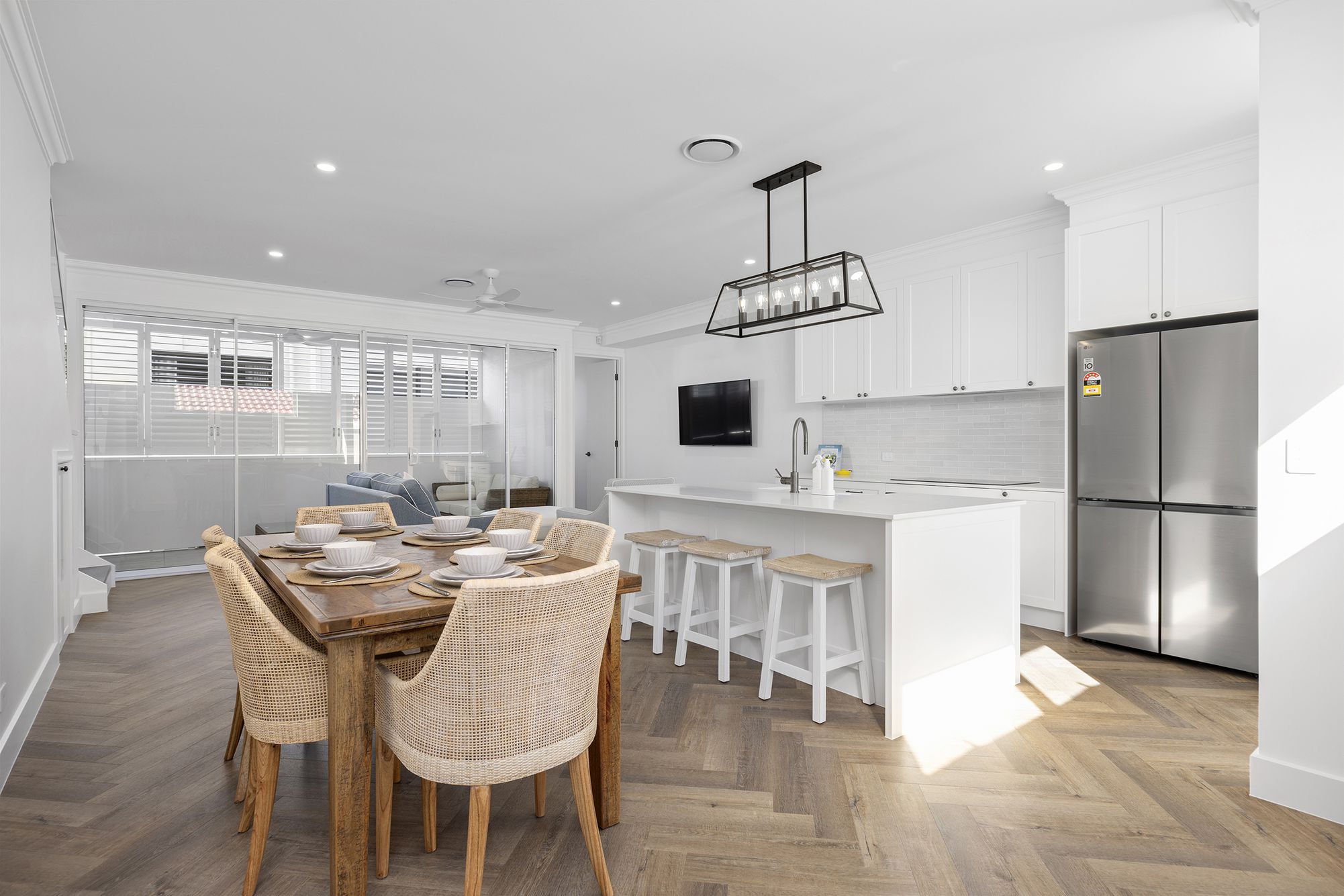 2 / 14 Victor Avenue, Paradise Point