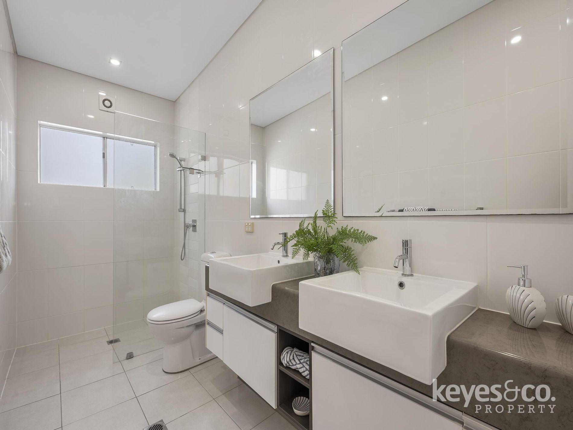 1 / 48 Thompson Street, Mundingburra