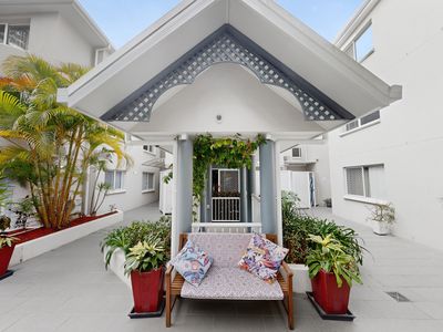 6 / 21-27 MARKWELL AVENUE, Surfers Paradise
