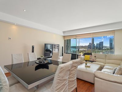 901 / 108 Terrace Road, East Perth