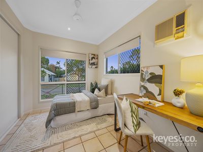 8 Harvard Street, Douglas