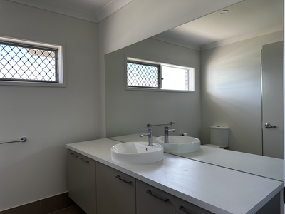 73 Namba Circuit, Yarrabilba