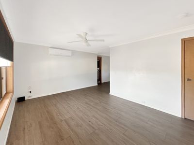 5A Rainbow Place, Dubbo