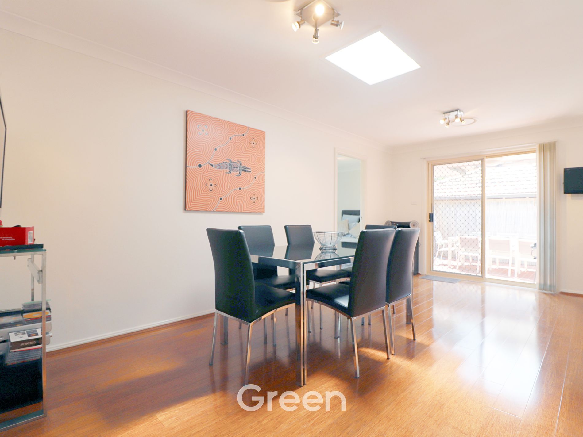 1 / 28 Falconer Street, West Ryde