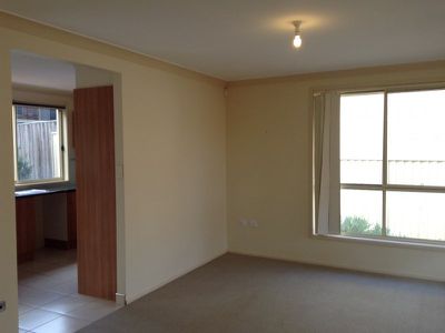 2 / 49 College Avenue, Blackbutt