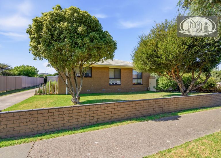 1 / 10 Stewart Street, Portland