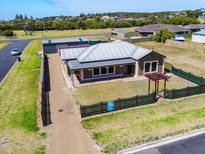 1 Varcoe Street, Beachport