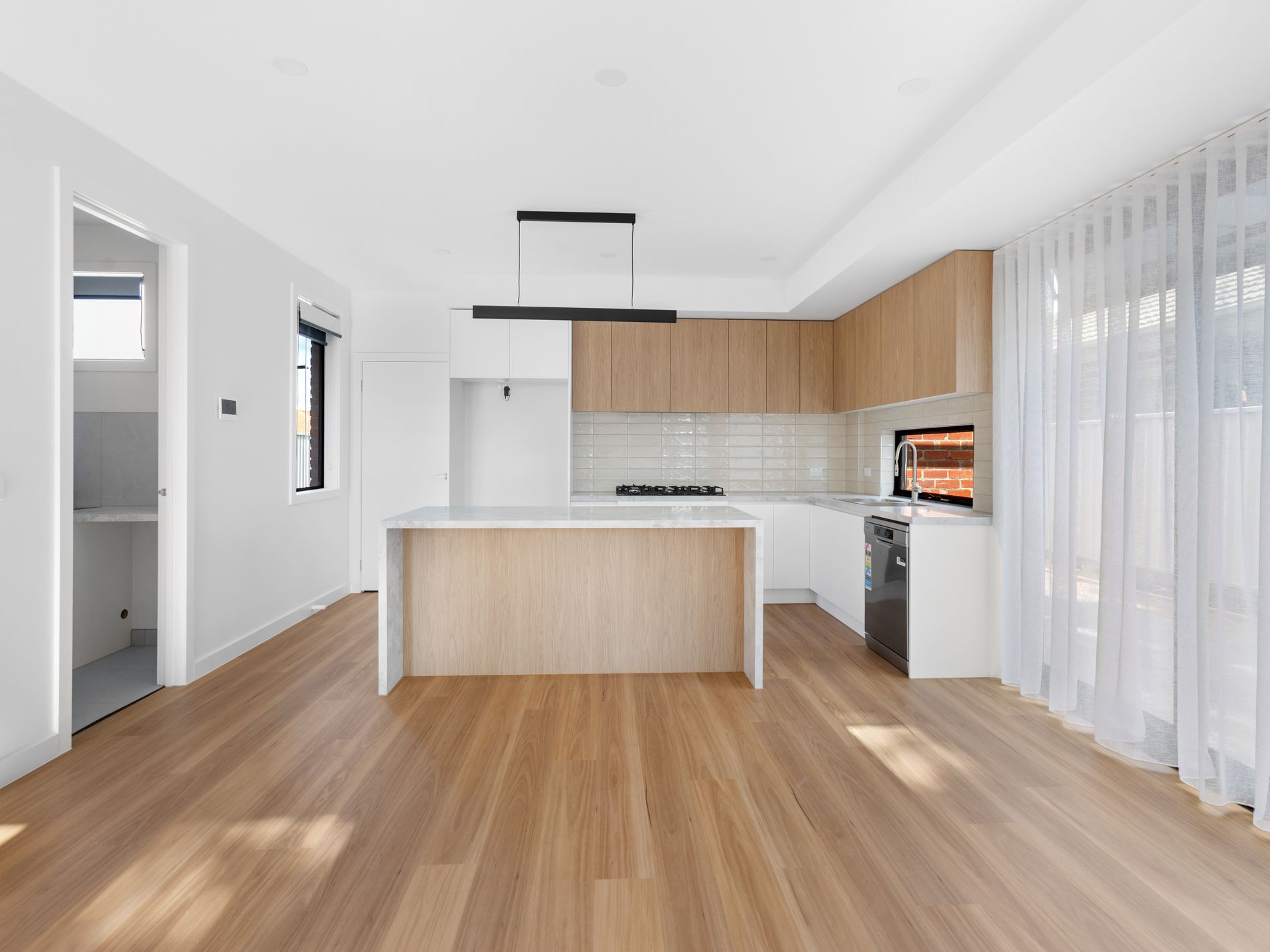 1 / 29 Hampton Parade, West Footscray