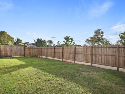 2 Weston Court, Bellbird Park