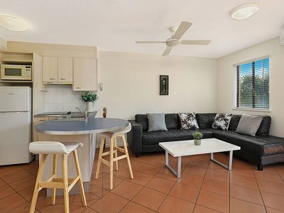 11 / 32 River Esplanade, Mooloolaba