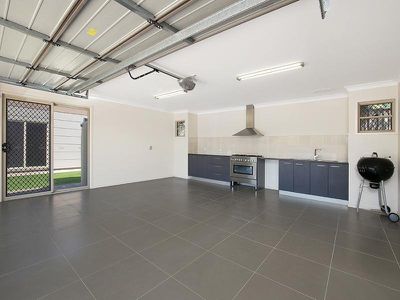 5 Simon Street, Underwood