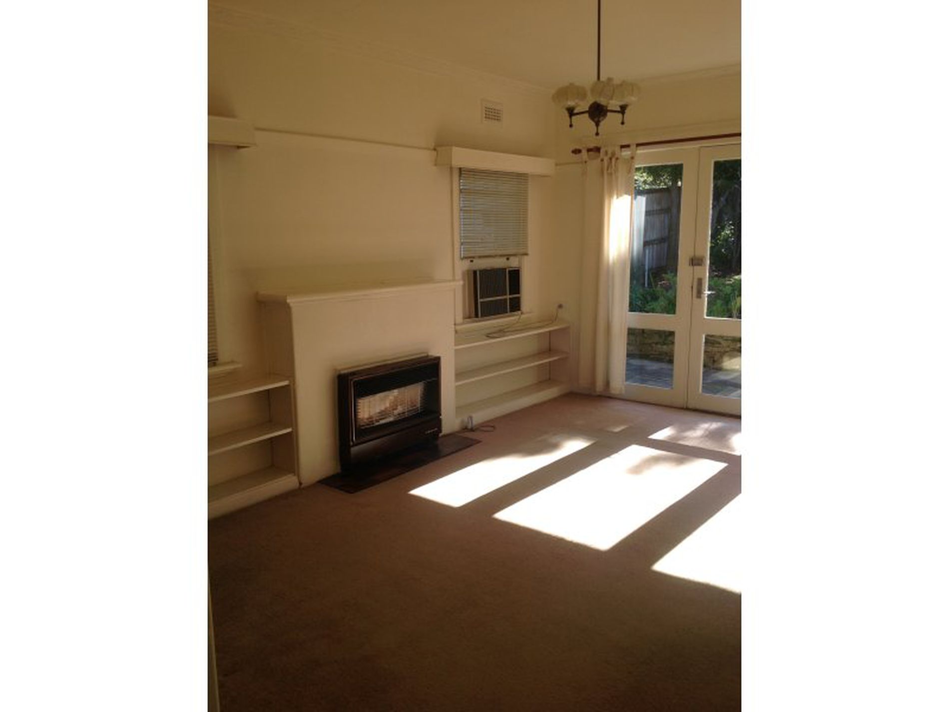 50 Fairview Avenue, Newtown