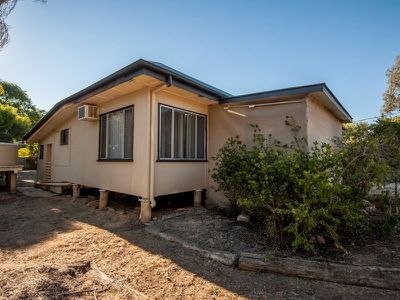 157 Cassowary street, Longreach