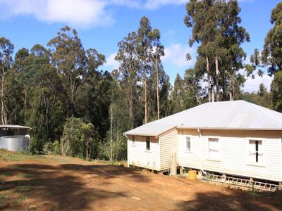 453 New Road, Franklin
