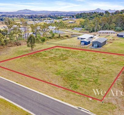 
				267 Munroe Drive, Woodhill