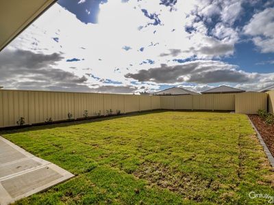 49A Keswick Park Way, Dubbo