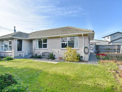 53 Maces Road, Bromley